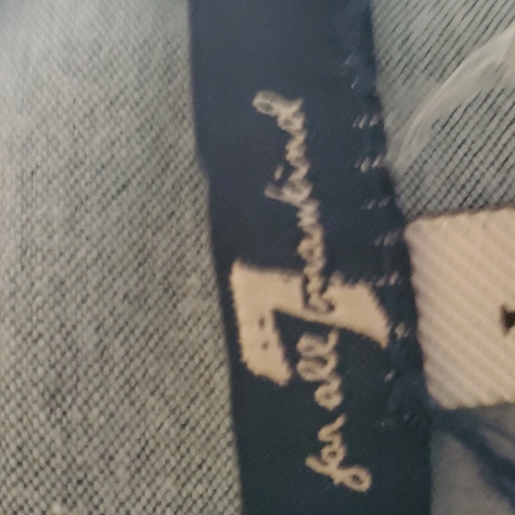 7 for all mankind  L - Picture 2 of 4